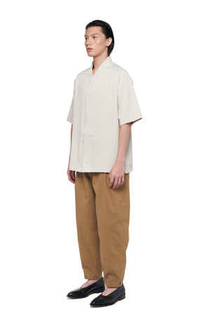 CREAM DOUBLE COLLARLESS PART 5 SHORTSLEEVESS