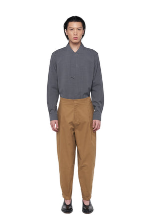 KHAKI CARROT PANTS WITH PLEATS LONGPANTS