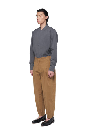 KHAKI CARROT PANTS WITH PLEATS LONGPANTS